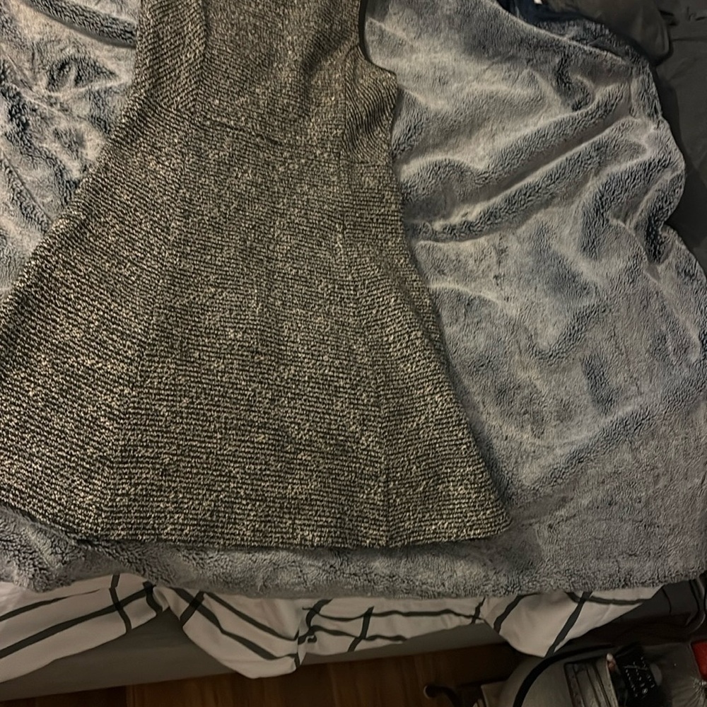 J. Crew Black and White Textured wool blend sleeveless dress. Size 4